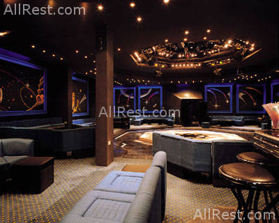 Tower Club Hotel 21